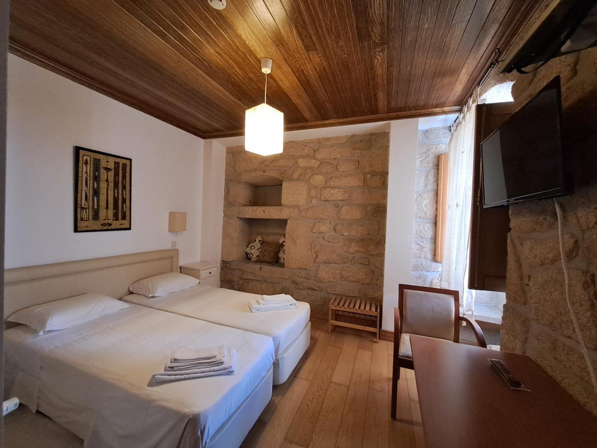 Casa D.Toninha - Casas de Campo - Turismo Espaço Rural Sernancelhe Exterior foto